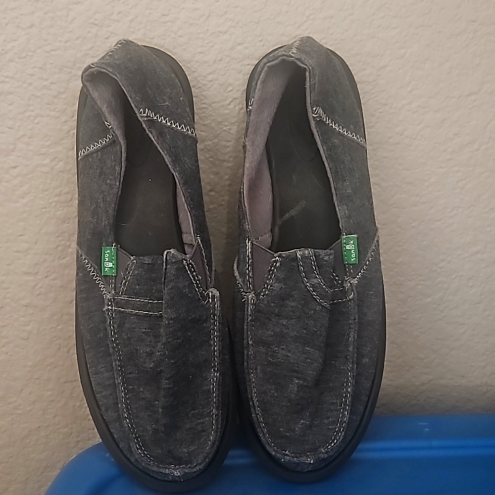 Womens Sanuk shoes